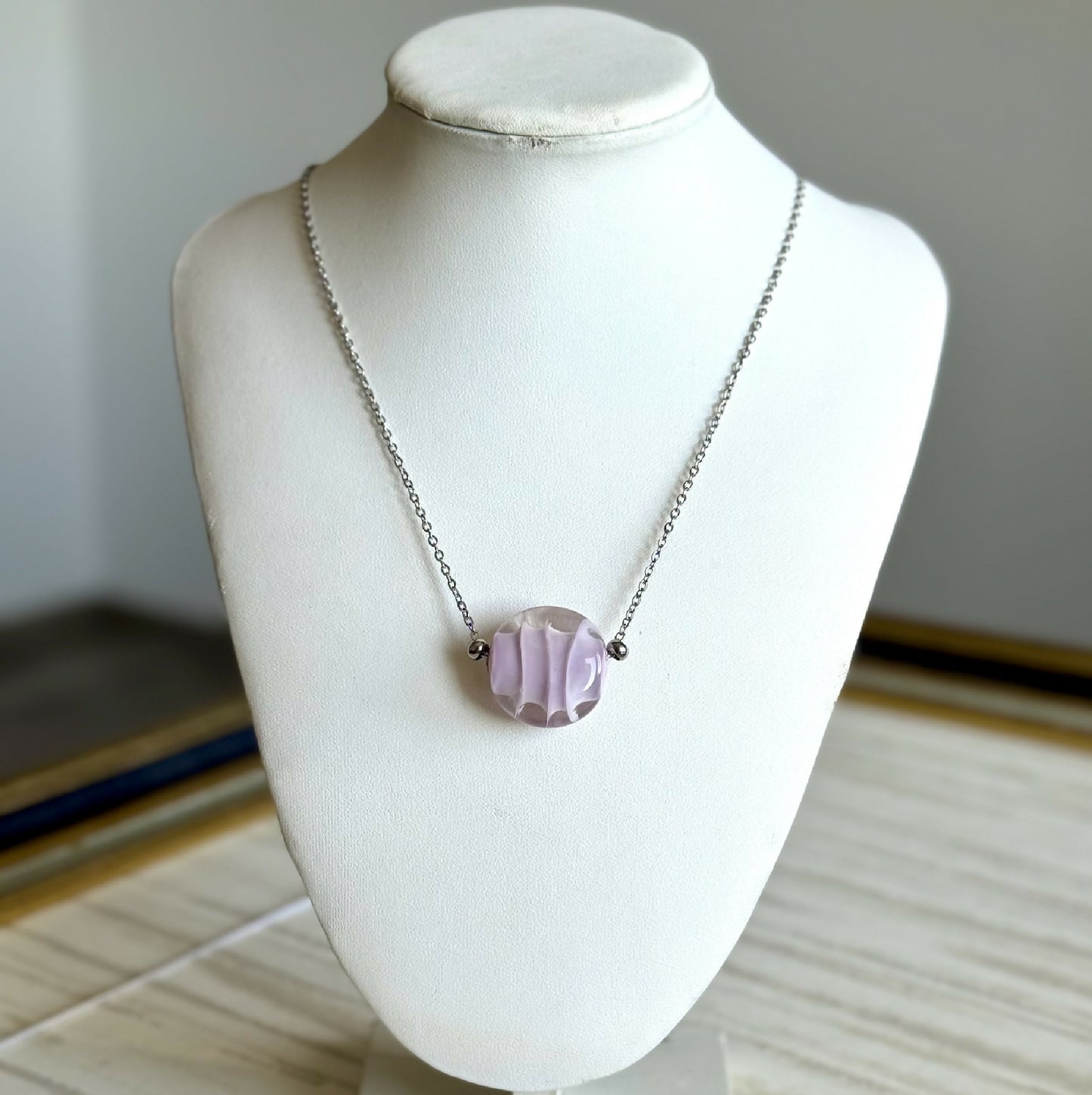Collier - Chrysalide Poudrée - Perle en verre de Murano