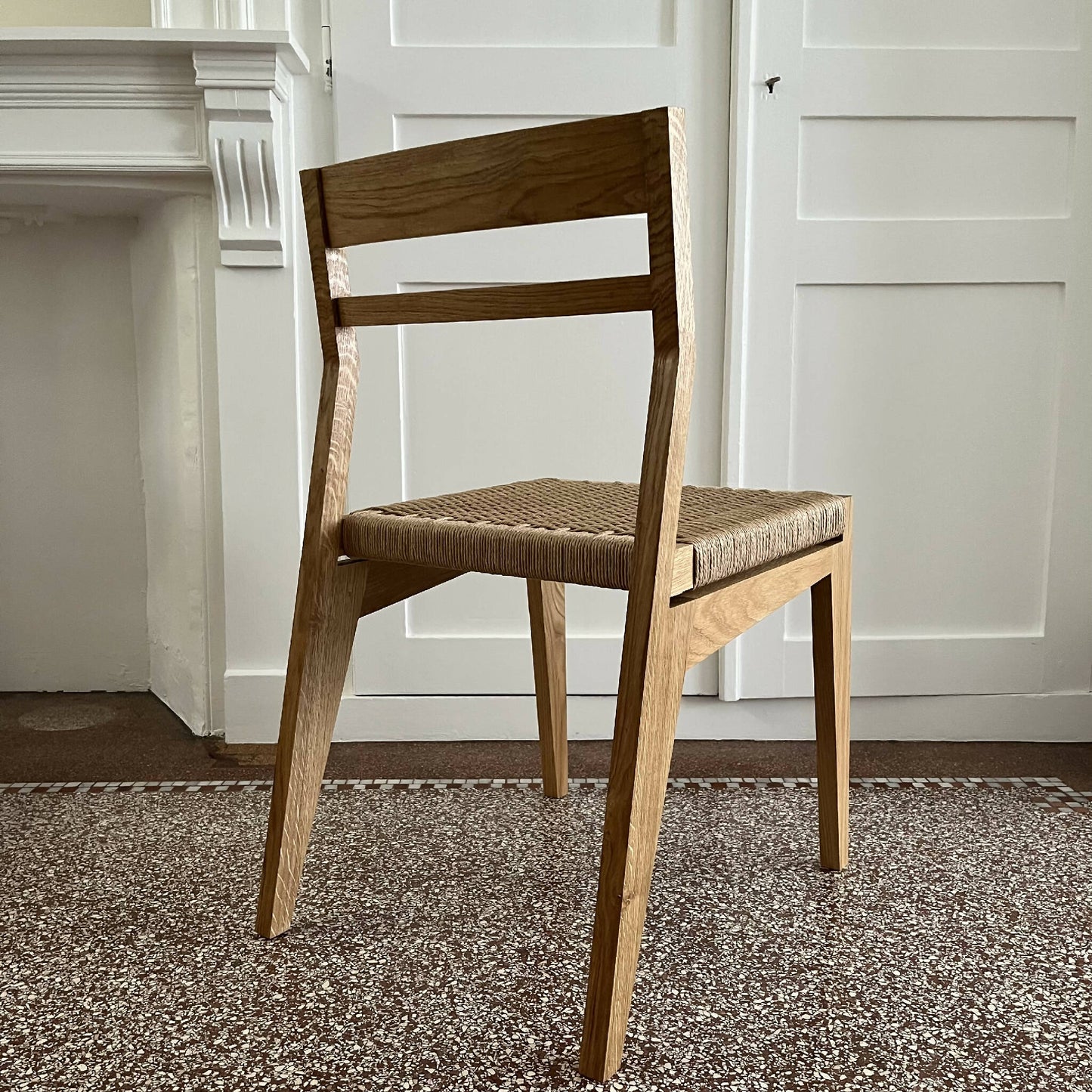 Chaise artisanale bois chene massif artisanat francais