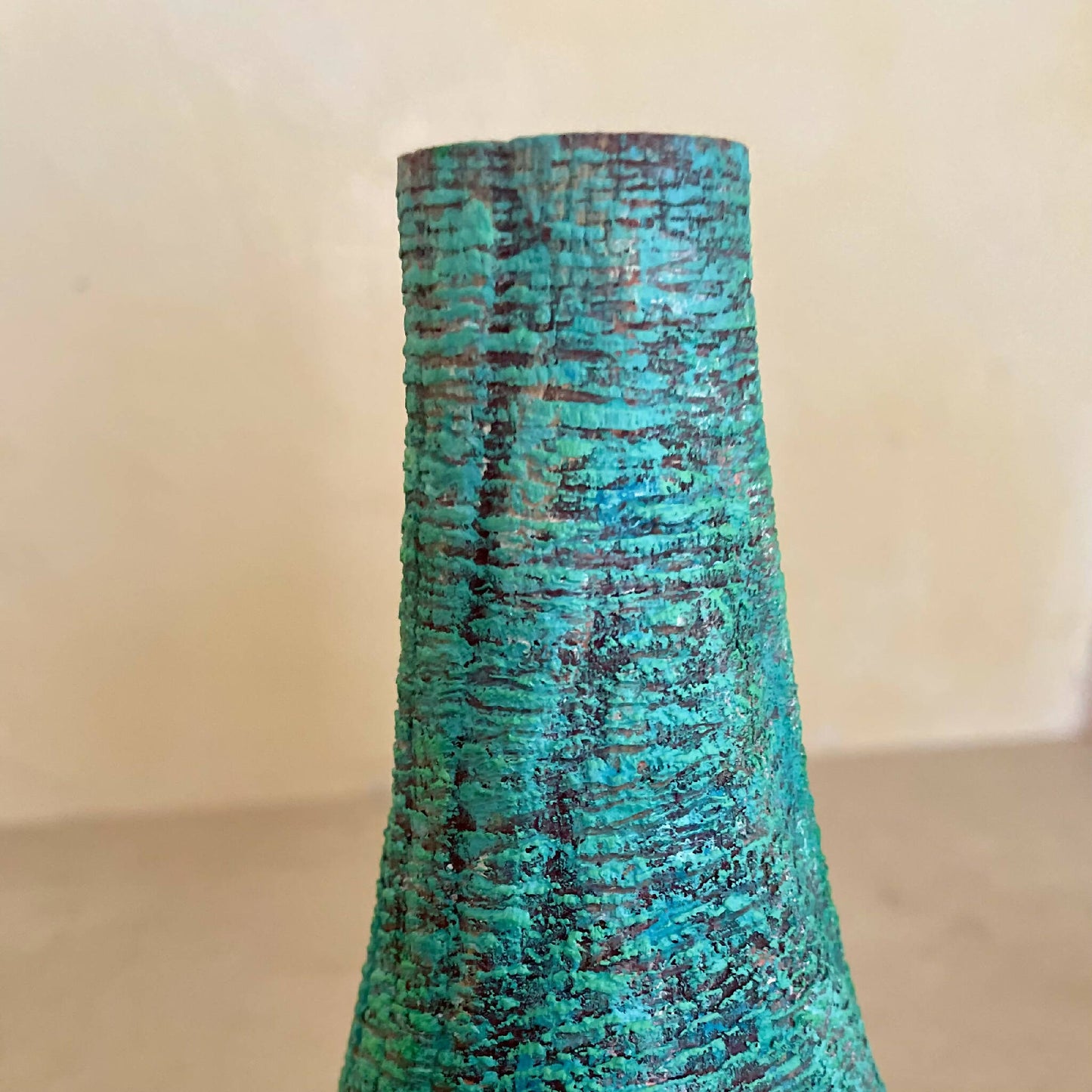 Soliflore bois sculpte fait main artisanat francais