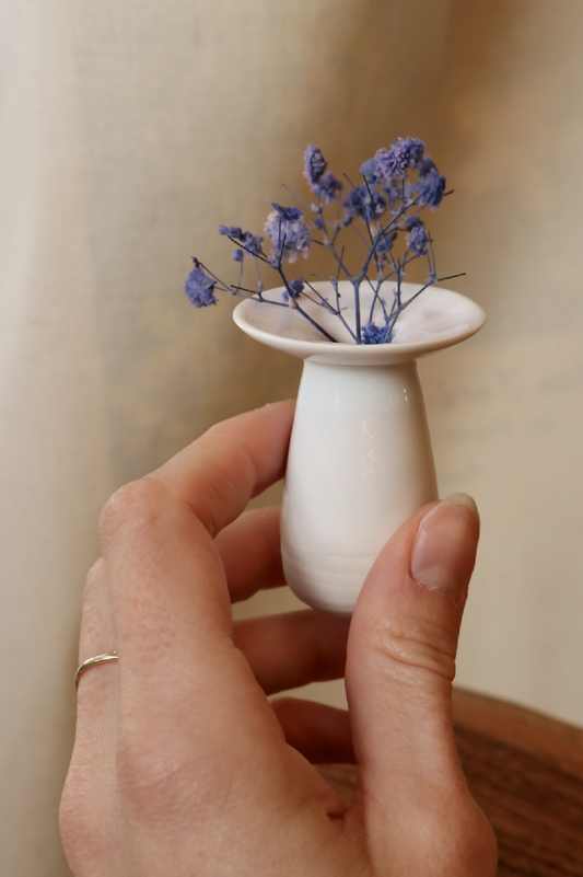 Mini-vase en porcelaine