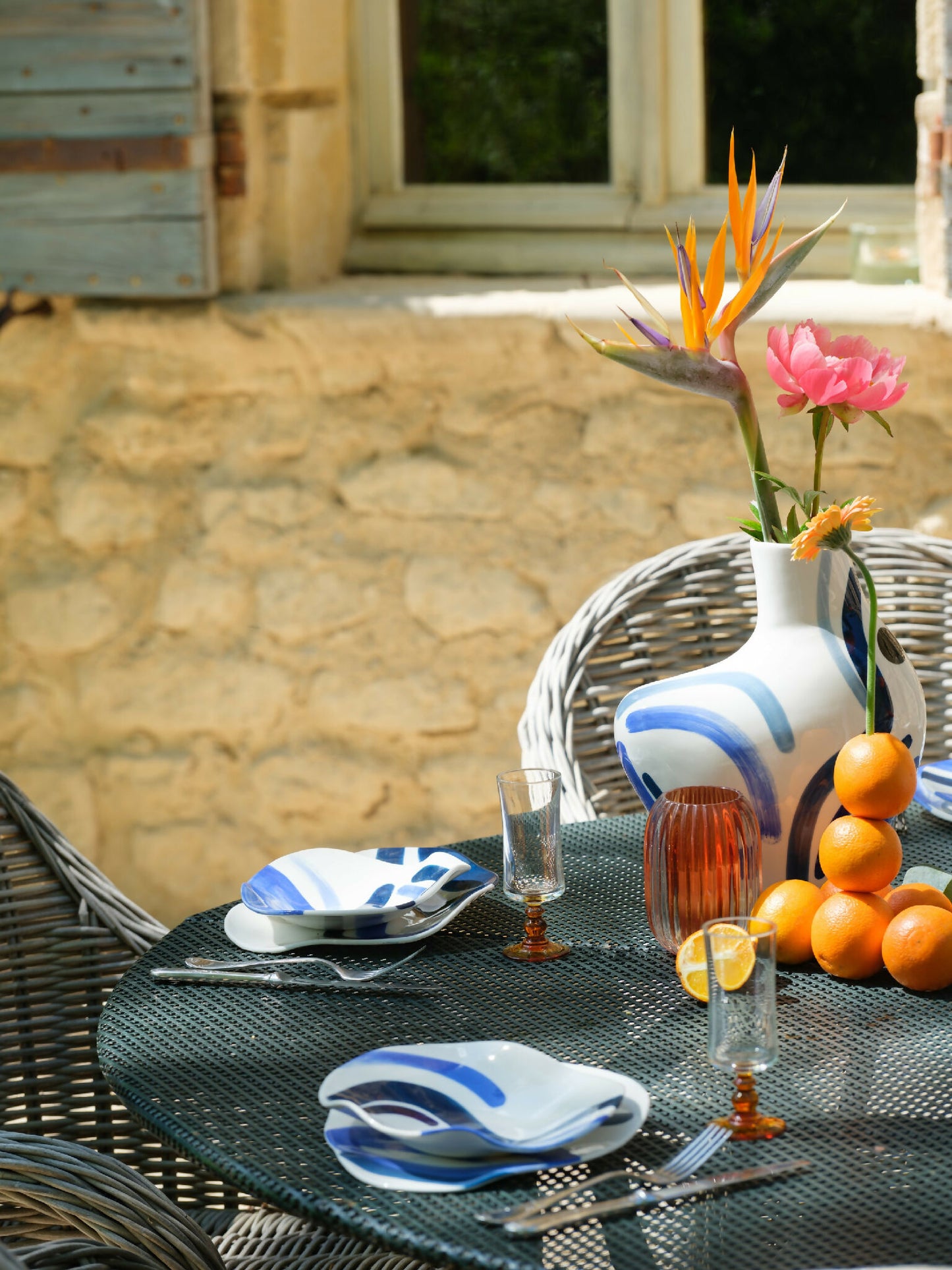assiette-porcelianre-artistique-artisanat-francais-