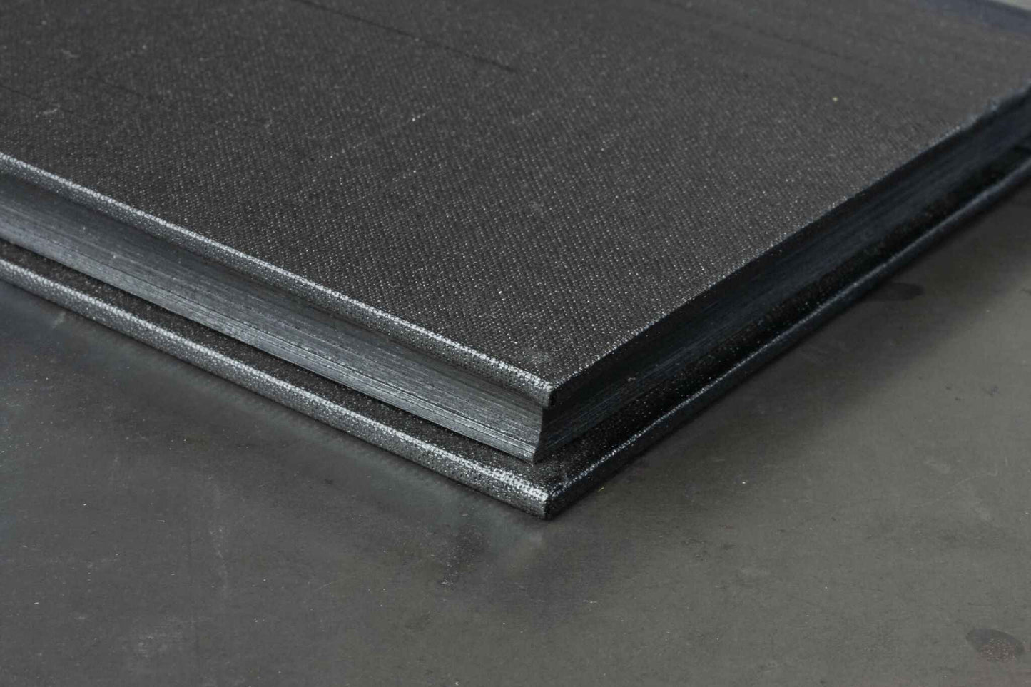 Monochrome noir, carnet ou livre d'or