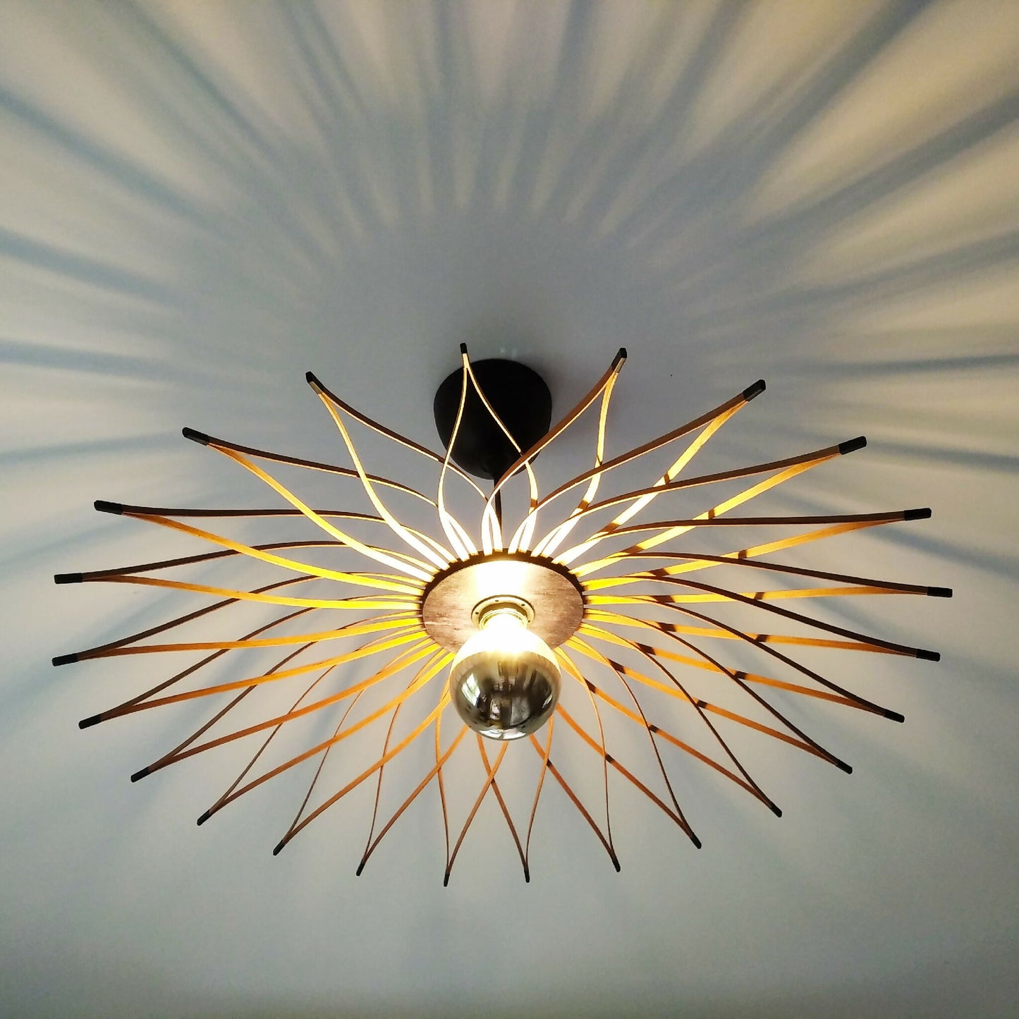 luminaire artisanal en bois fait-main lampe artisanat francais