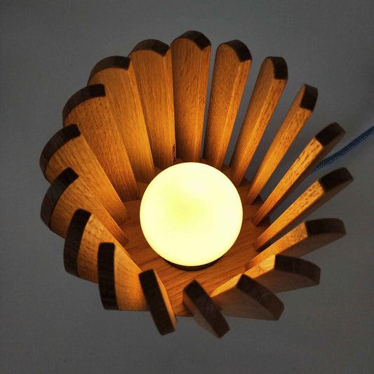 Lampe à poser (lamelles inclinées)