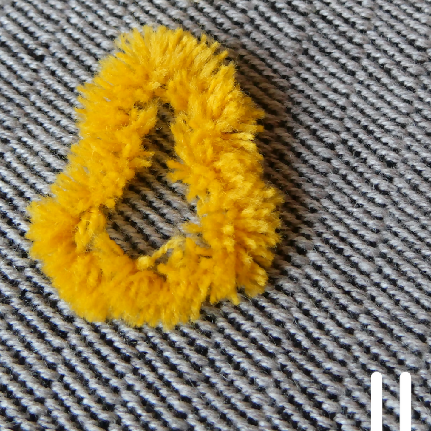 tapisserie-murale-hairline01-tufting-laine-naturelle-artisanat-français