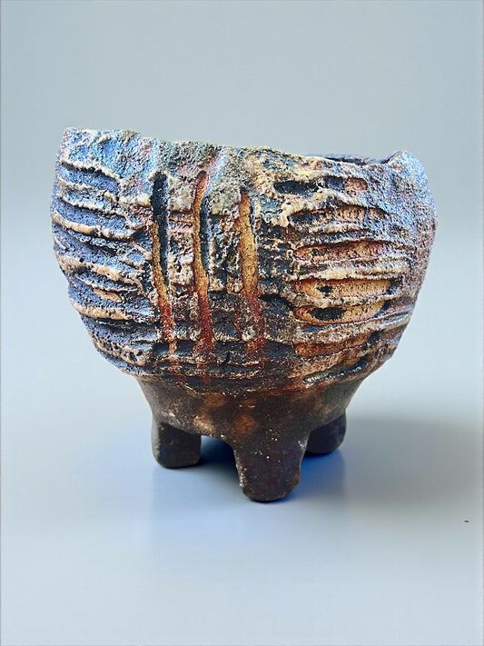 Pot primitif en grès OKO