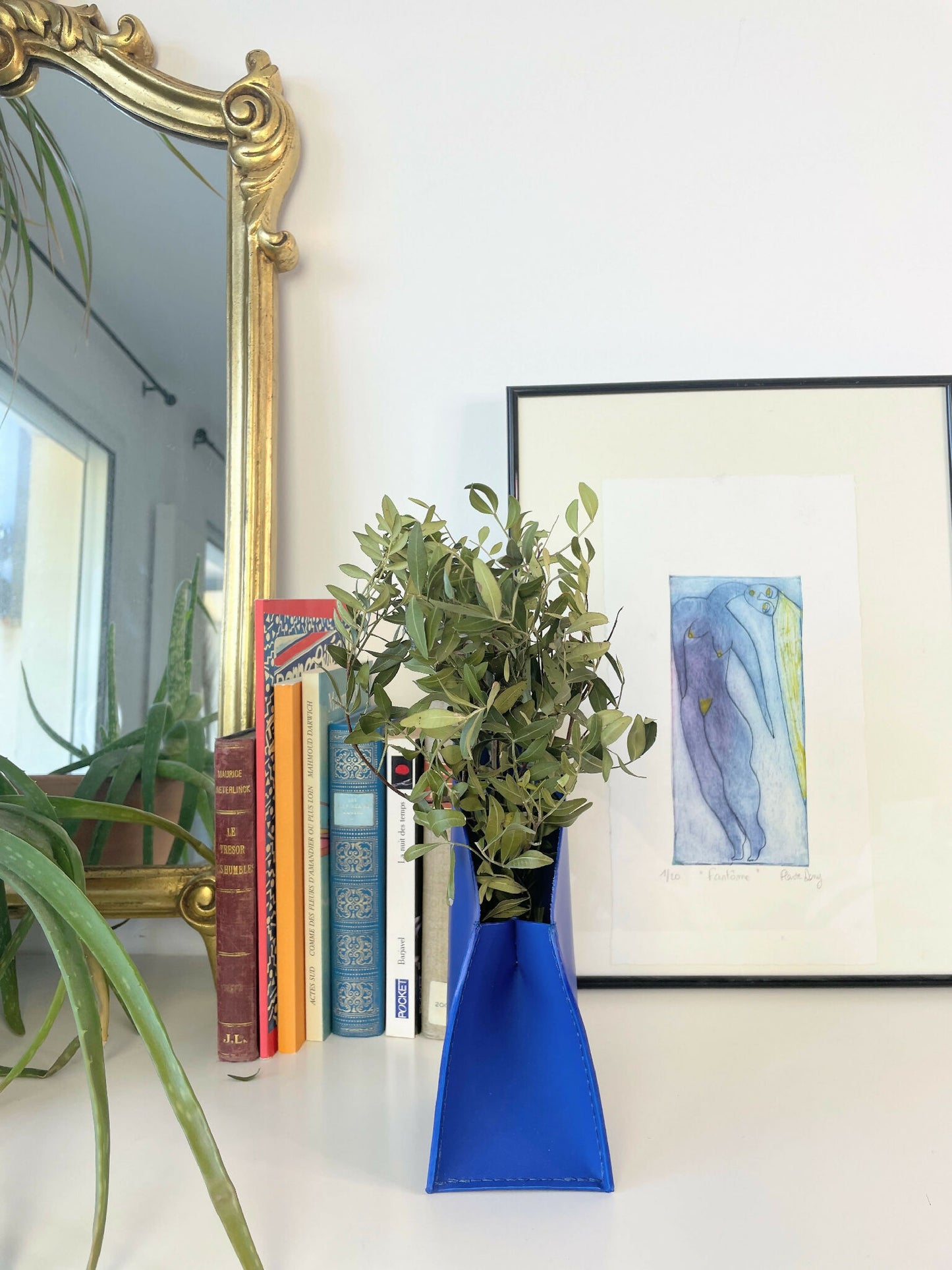 vase en cuir fait-main artisanat français, tannage végétal