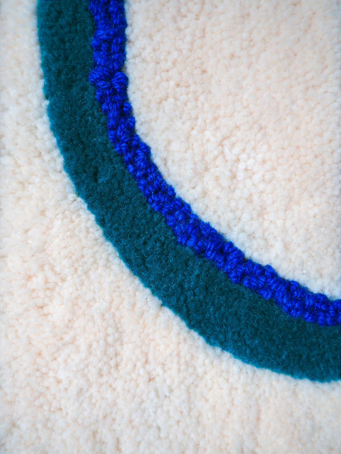 L'OEIL BLEU .02