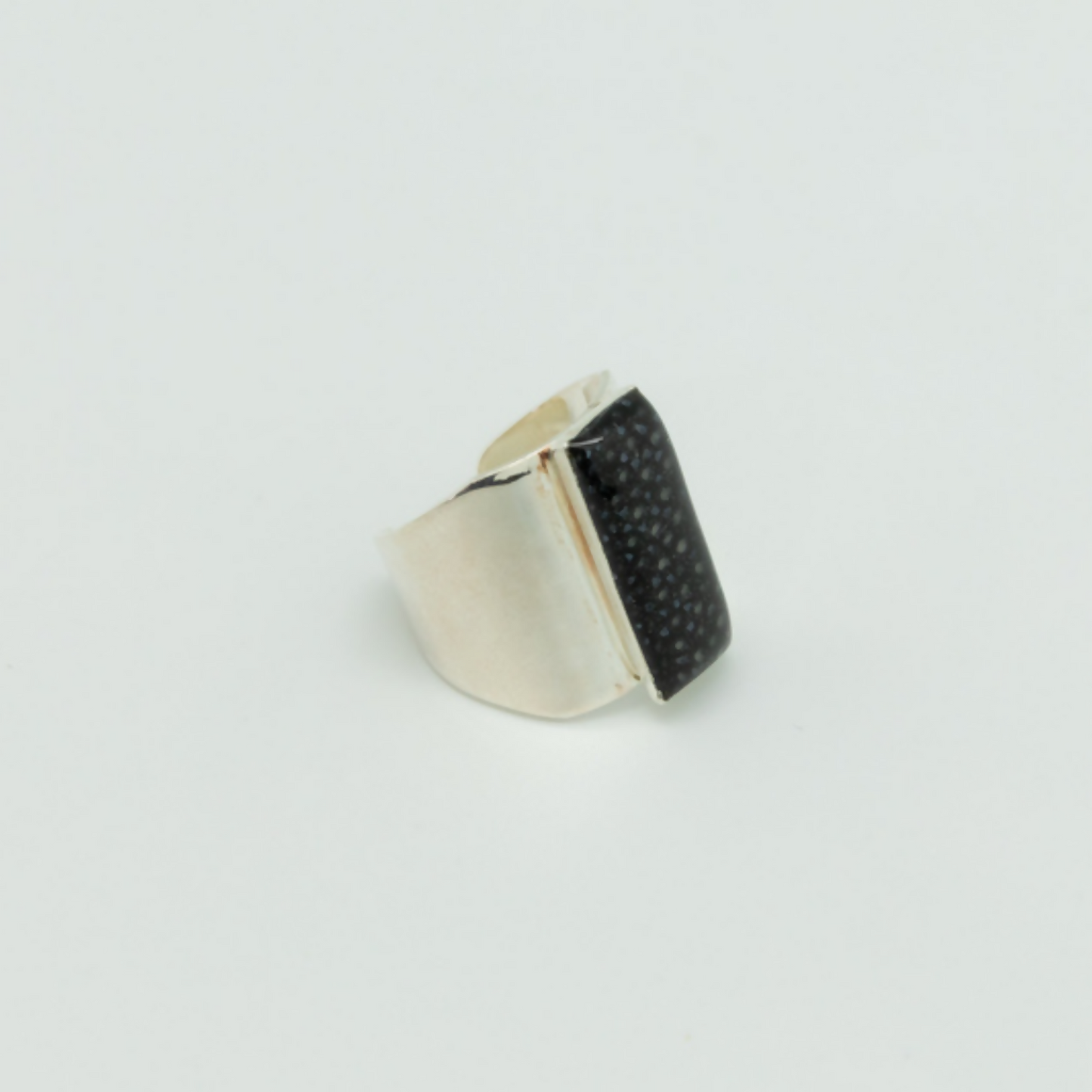 Bague Silver Queen - Cuir de galuchat