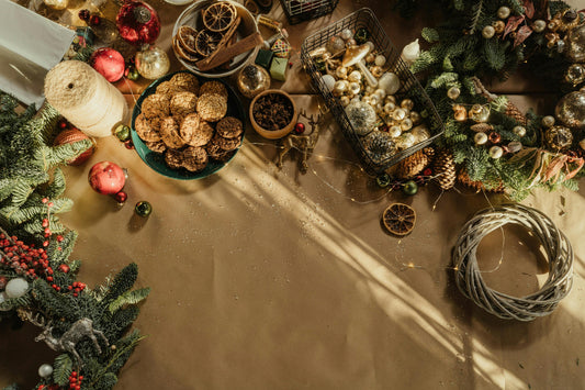 Décorer sa maison pour Noël : 7 idées pour une ambiance chaleureuse, éthique et durable