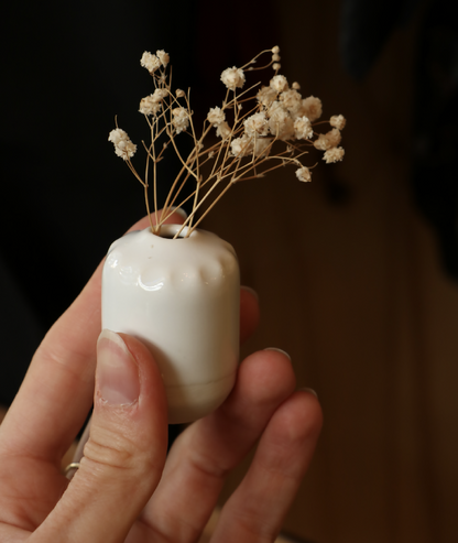 Mini-vase en porcelaine