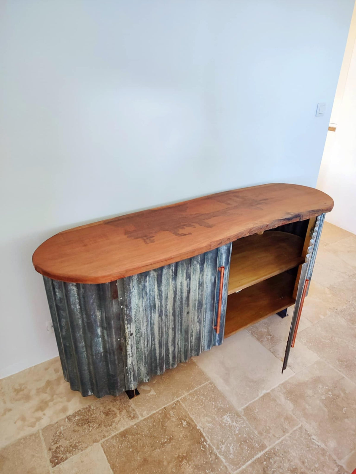 Enfilade Wave