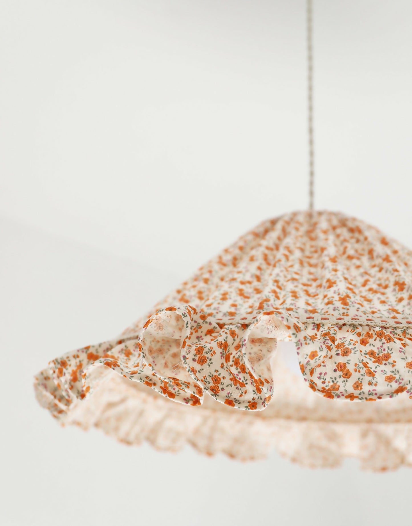 Suspension conique avec volant Emilia "fleurettes"