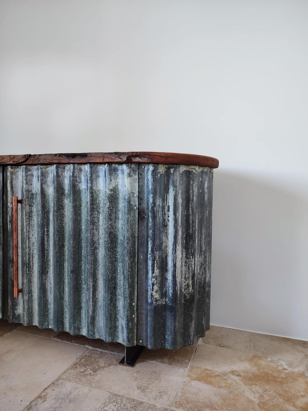 Enfilade Wave