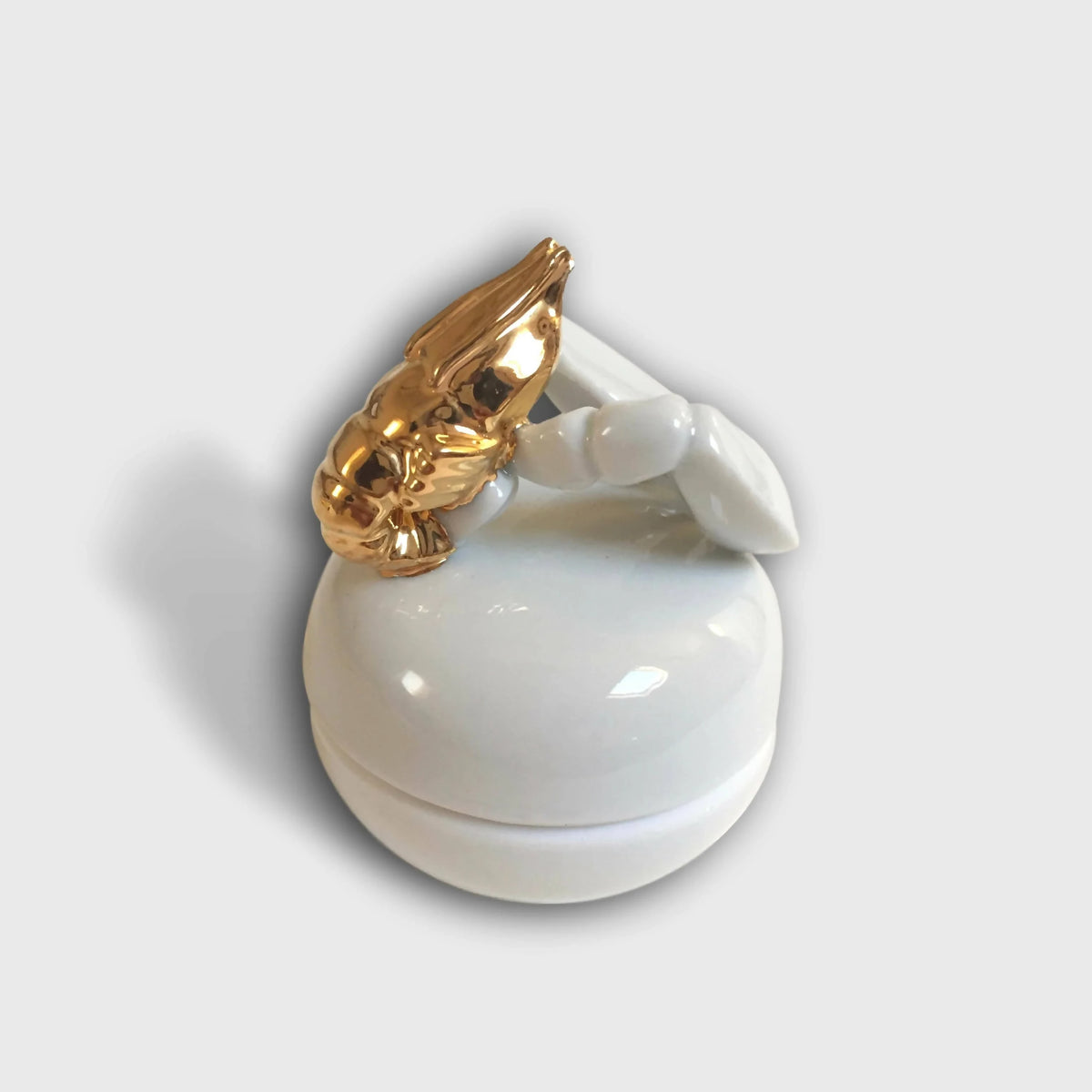 Boîte à bijoux en céramique blanche avec couvercle et homard doré
