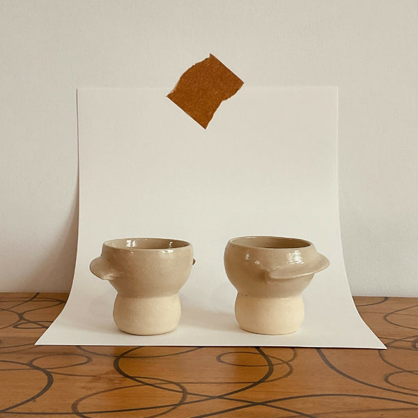 Duo de tasses à café en céramique beige, avec anse, deux pièces