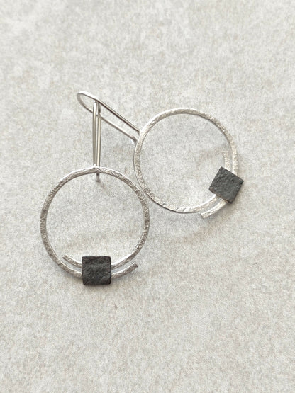 Boucles Pendantes Équilibre
