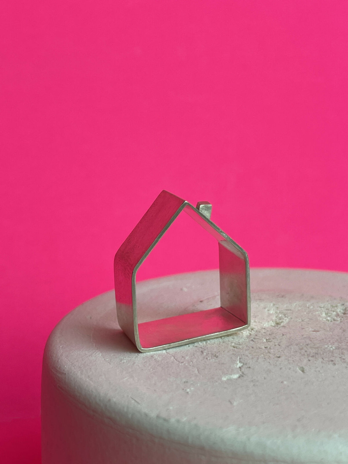 Bague maison cheminée double en métal argenté, forme de petite maison avec cheminée