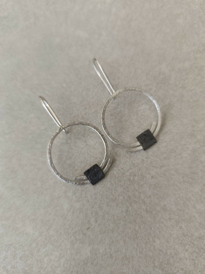Boucles Pendantes Équilibre