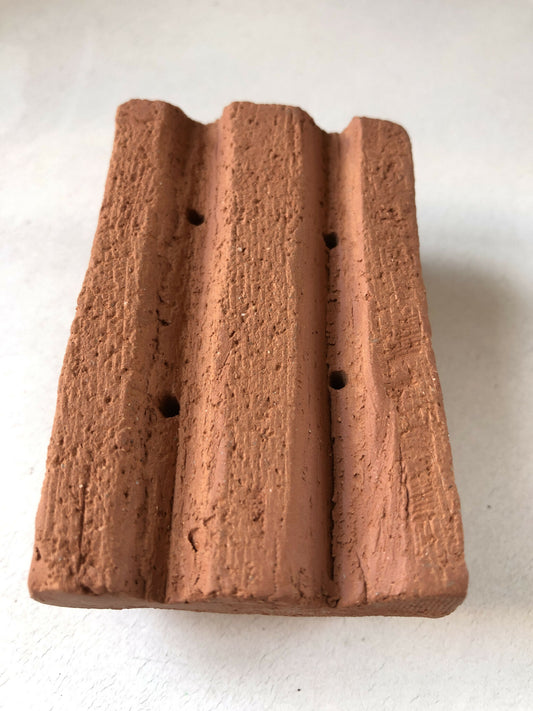 Porte-savon en terre cuite