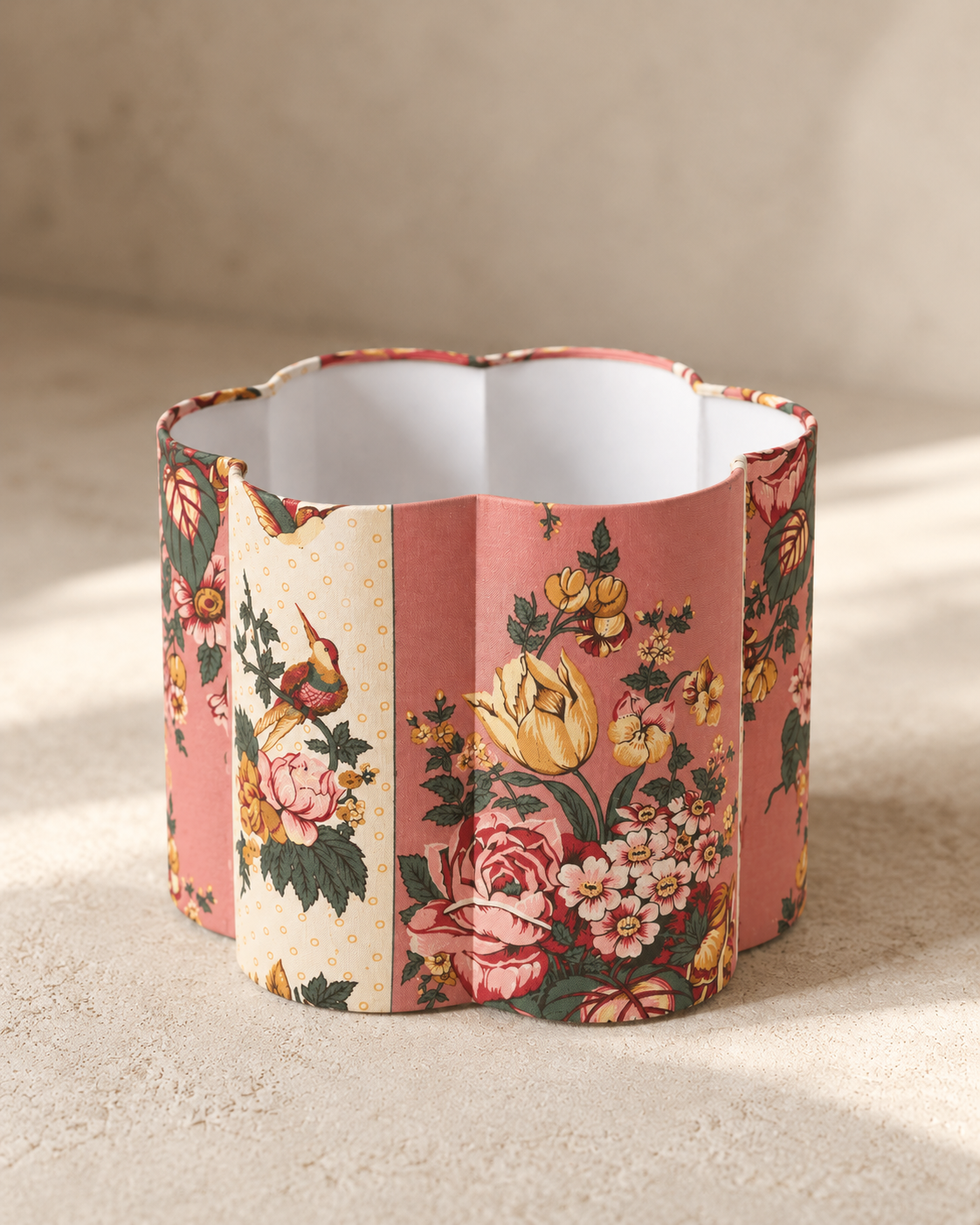 "Flora" flower-shaped lampshade "Ormois"