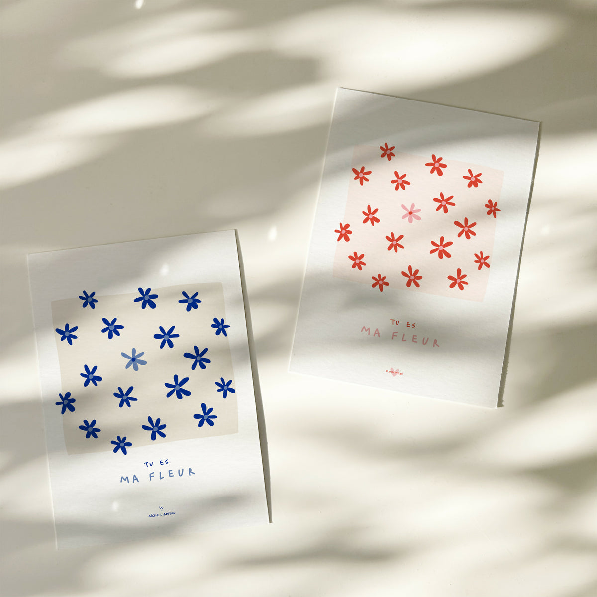 Deux cartes de vœux, fleurs bleues et rouges, « Tu es ma fleur »