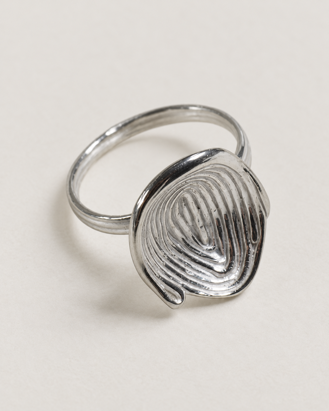 Bague nid en argent massif recyclé