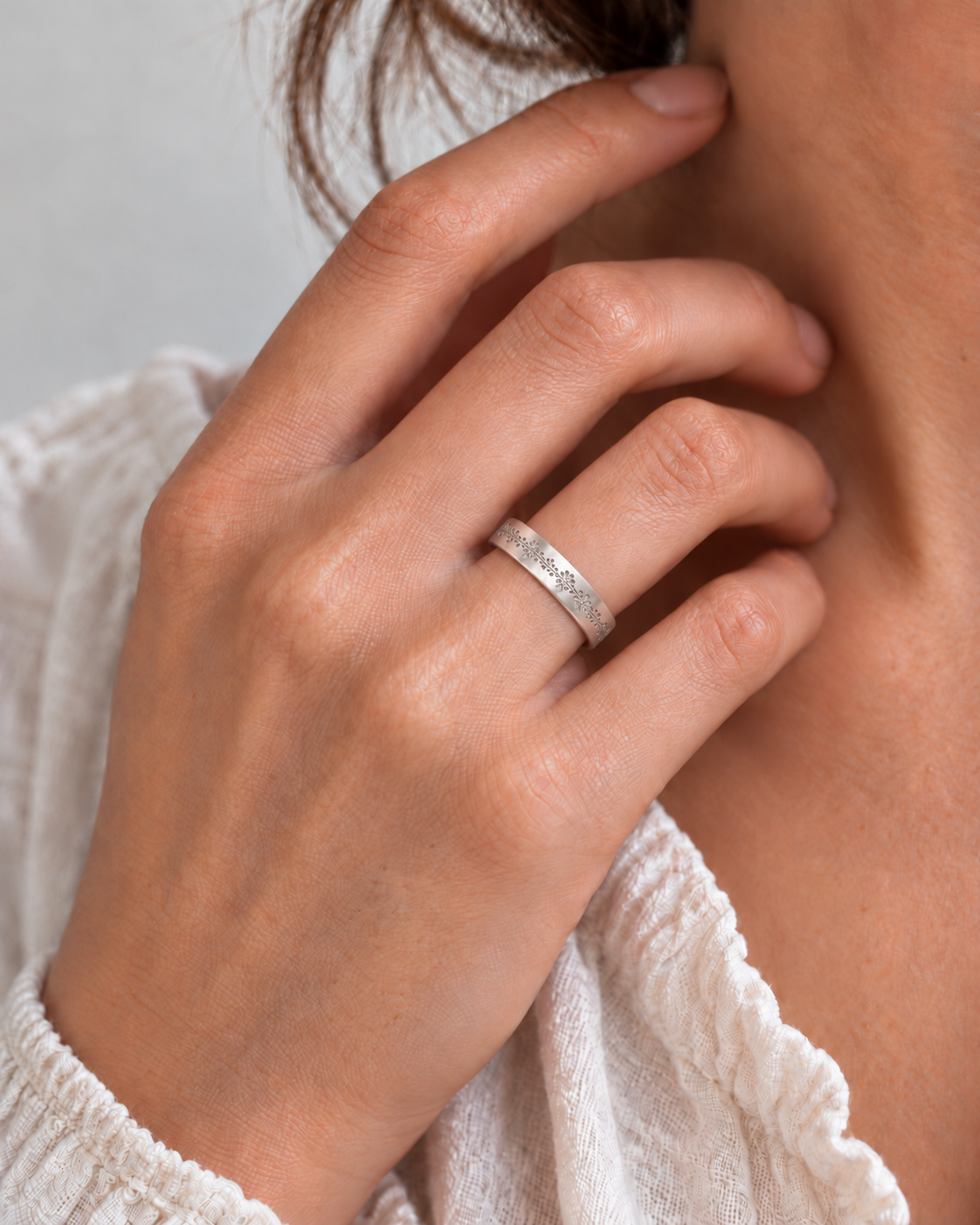 Alliance guirlande d'étoile en argent massif recyclé pour homme et pour femme
