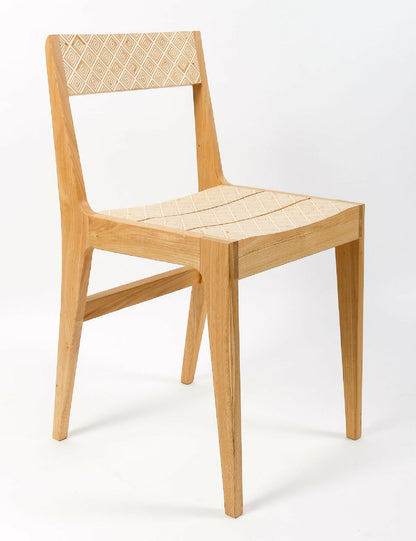 Chaise-en-bois-massif-artisanat-francais-1