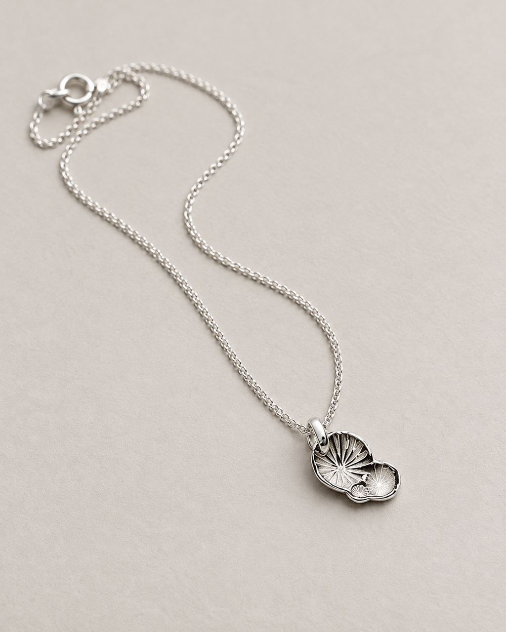Collier Corail mini en argent massif recyclé
