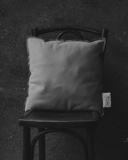 Coussin-artisanal-fait-main-en-france-inconscient-3