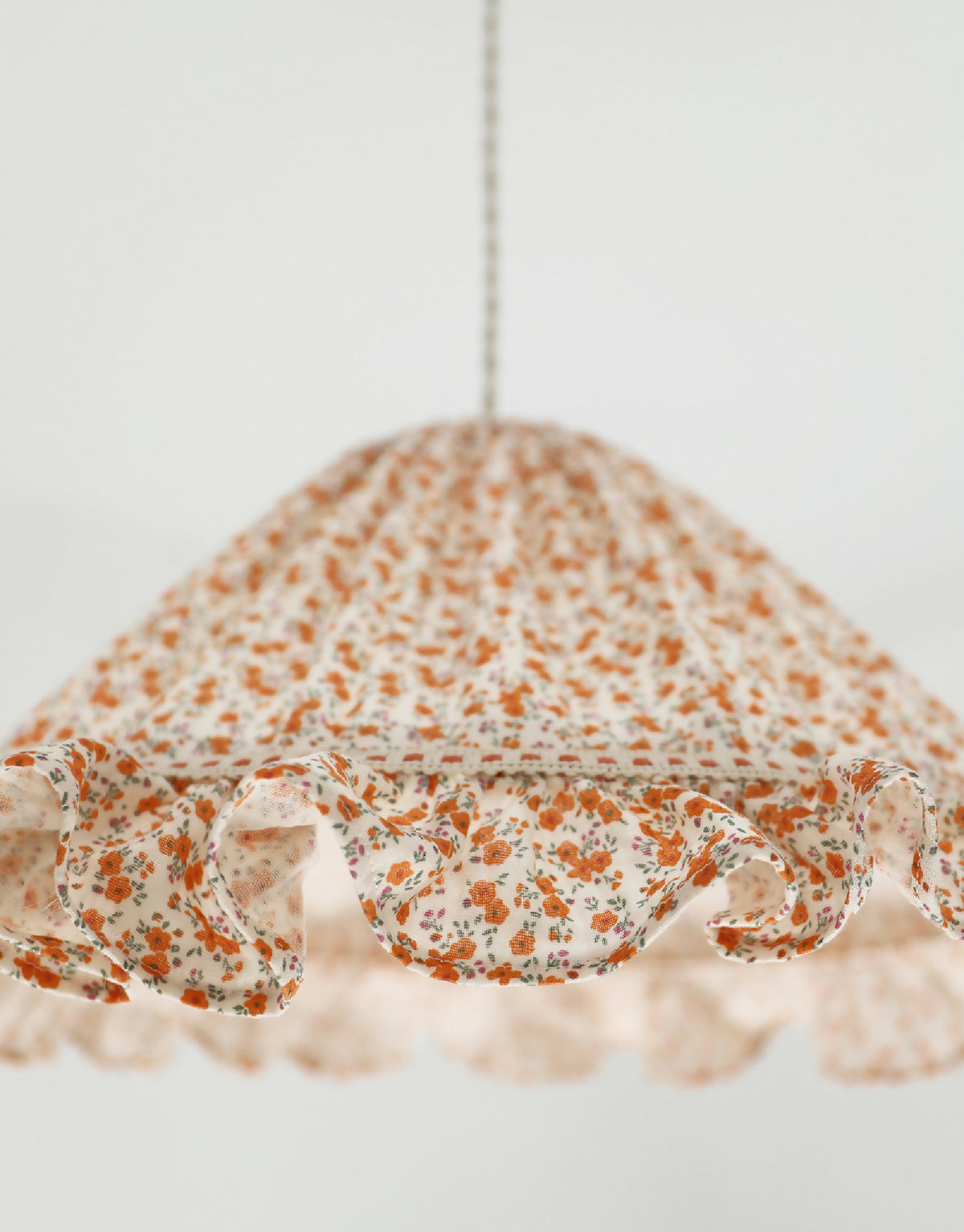 Suspension conique avec volant Emilia "fleurettes"