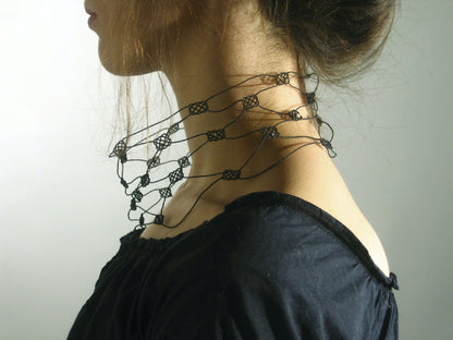 Collier / bracelet noir