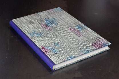 Cahier dos cuir série papiers à la colle