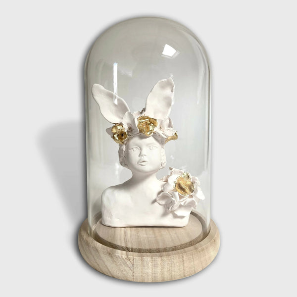 Sculpture de buste d’elfe sous dôme en verre, couronne florale dorée