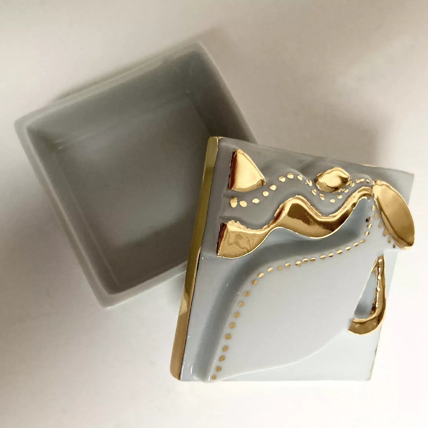 Boite à bijoux "Verseau" en porcelaine