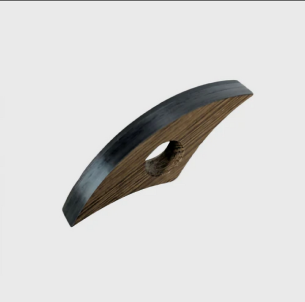 Support de lecture incurvé en marqueterie paille, anthracite et bois, trou central