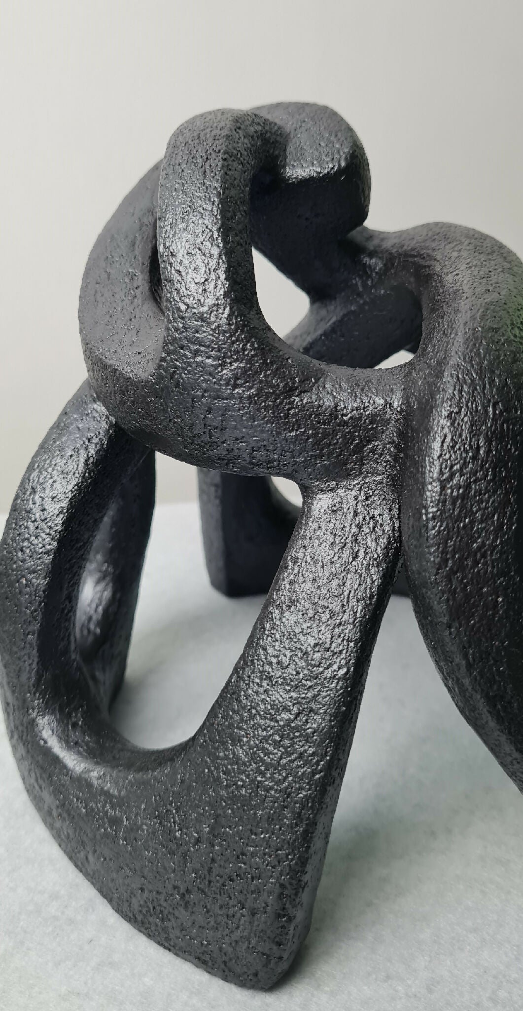 Sculpture contemporaine abstraite Peut-être