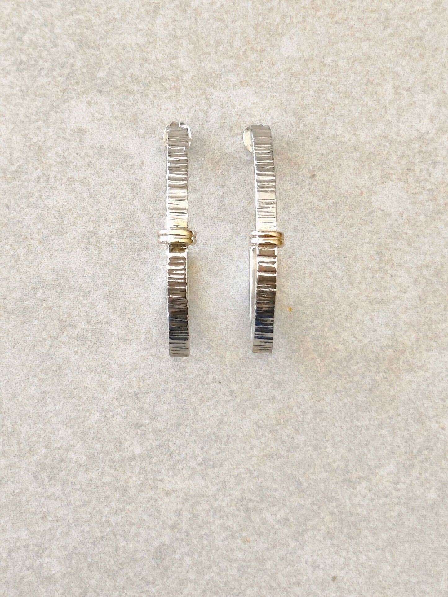 Boucles d'oreilles Courbe Précieuse