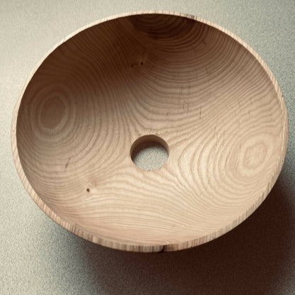 Luminaire artisanal en bois fait main par un artisan français