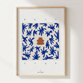 Affiche A4 ARTY encadrée, composition bleue abstraite et motif orange, fond clair.