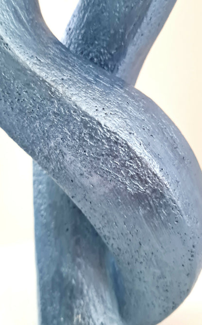 Sculpture contemporaine couple Blue emotion