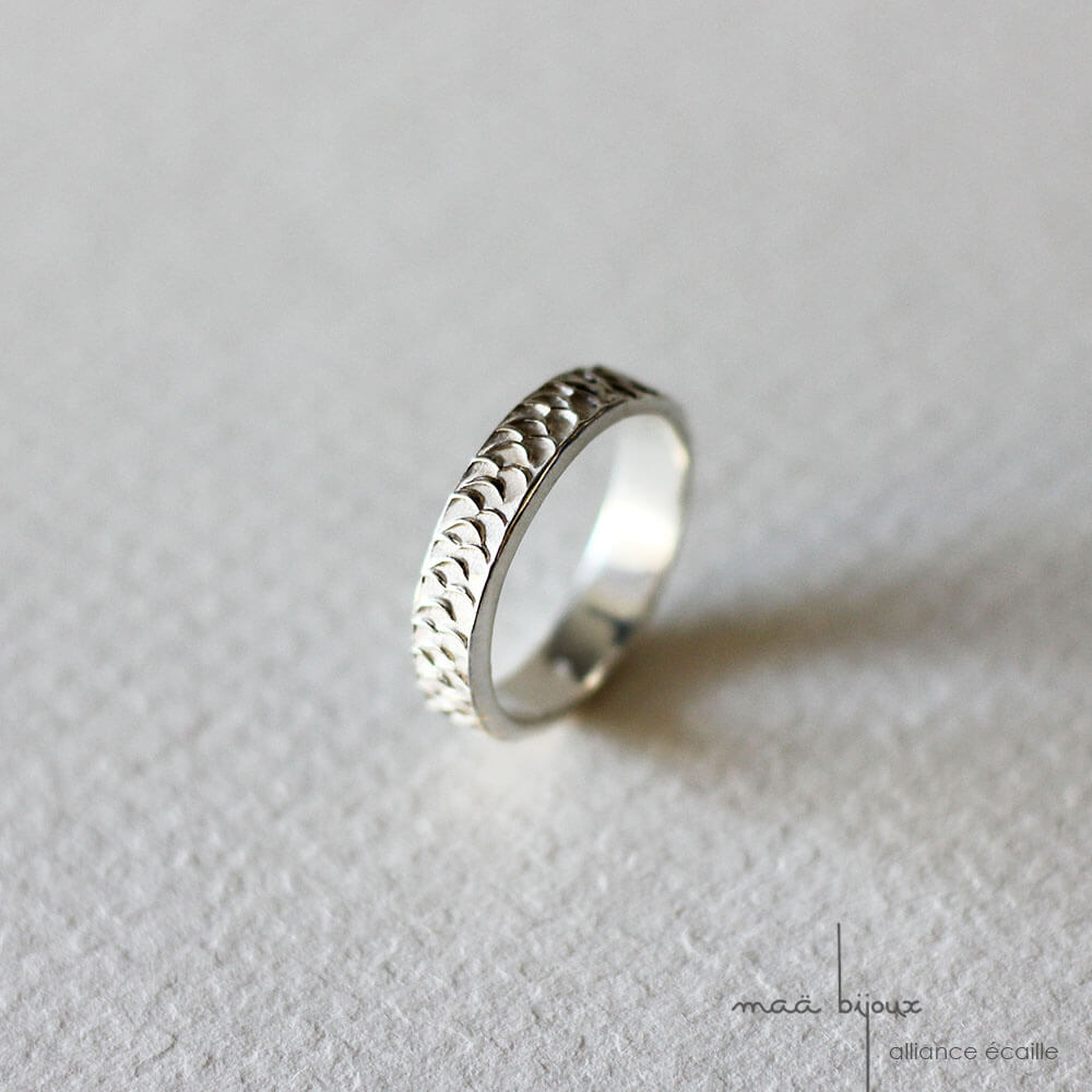 Alliance ecaille en argent massif 925 recyclé, maä bijoux écologique, inspiré par les ecailles de serpent, de tortue