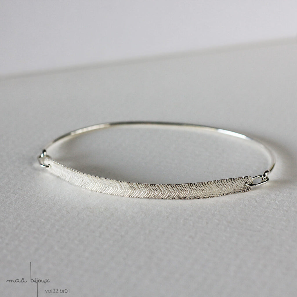 bracelet ouvert chevron en argent massif recyclé fabriqué en France, maa bijoux