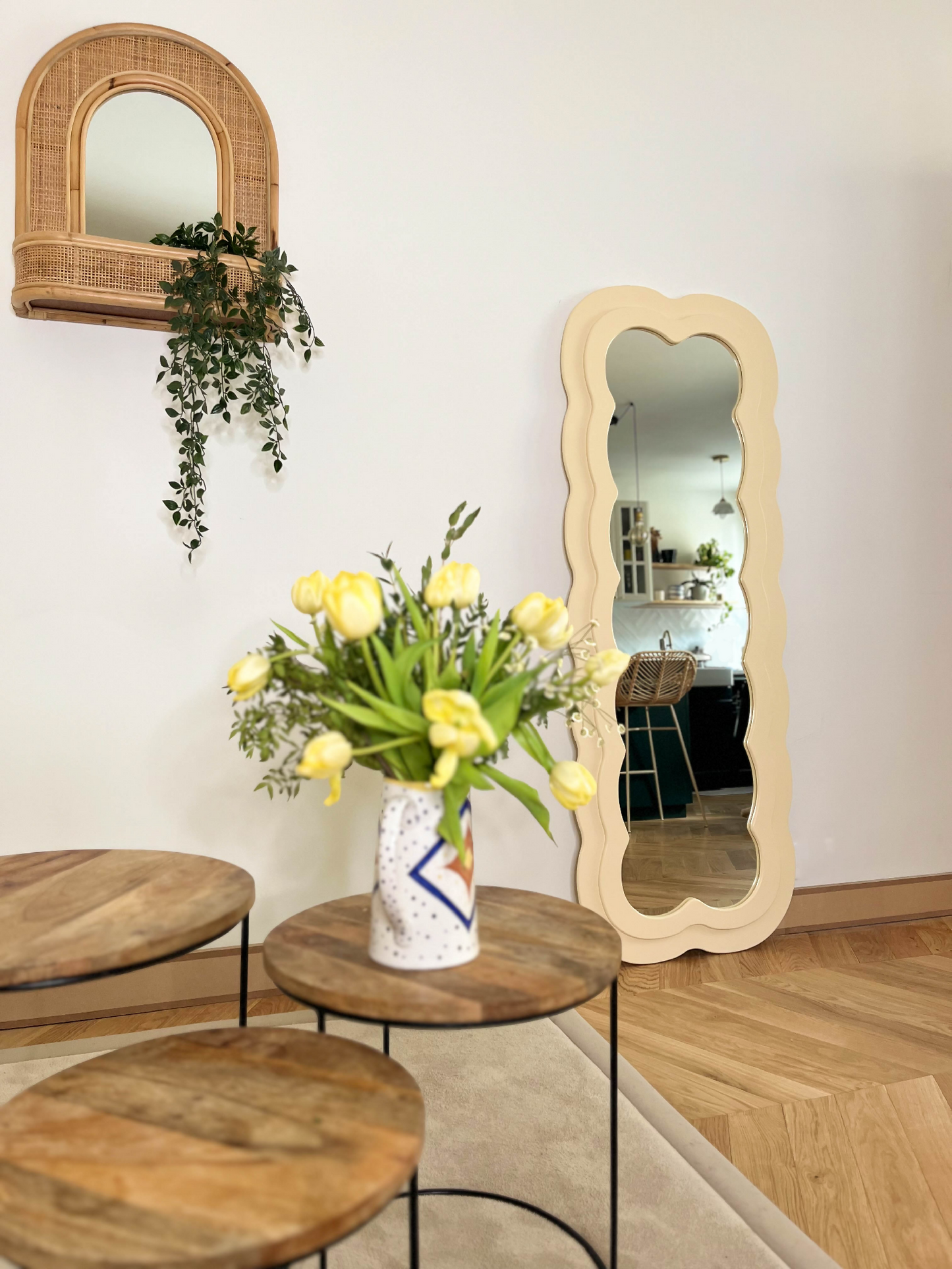 Miroir de designer issu de l'artisanat francais, réalisé par des personnes en situation de handicap