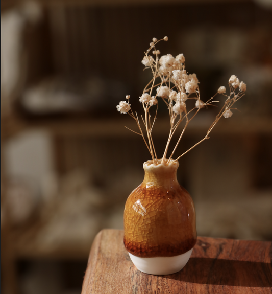 Mini-vase en porcelaine