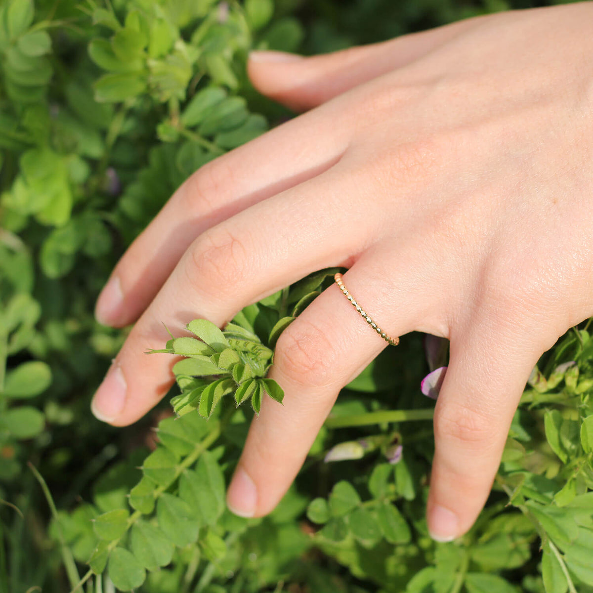 Alliance maä en Or jaune 18 carats recyclé, modèle perlé, inspiration de la nature, bijou écologique
