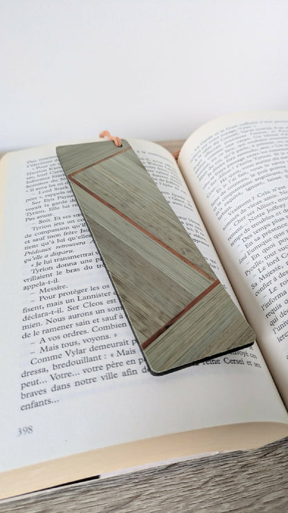 Marque-pages avec marqueterie de paille Kaki/Beige/Cuivre