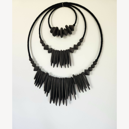 Sculpture-ceramique-decoration-murale-artisanat-francais-