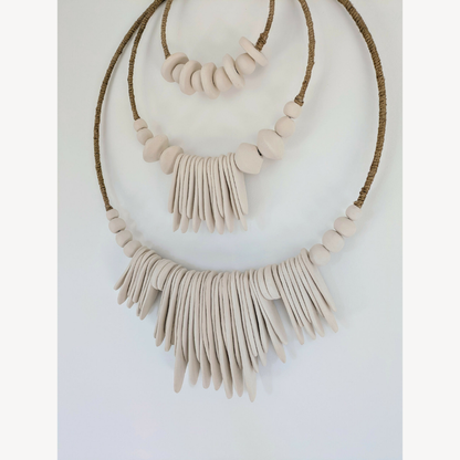 Sculpture-ceramique-decoration-murale-artisanat-francais